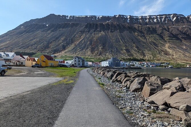 Self-Guided Tour of Ísafjörður: Art, History, and Architecture - Starting with fishing at the Westfjord History Museum