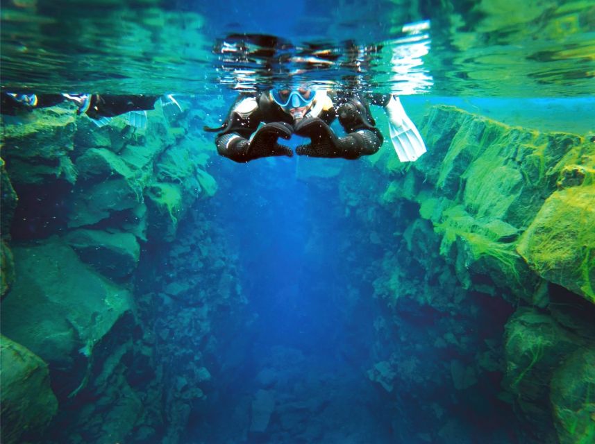 Silfra: Fissure Snorkeling Tour with Underwater Photos - Silfra at a glance