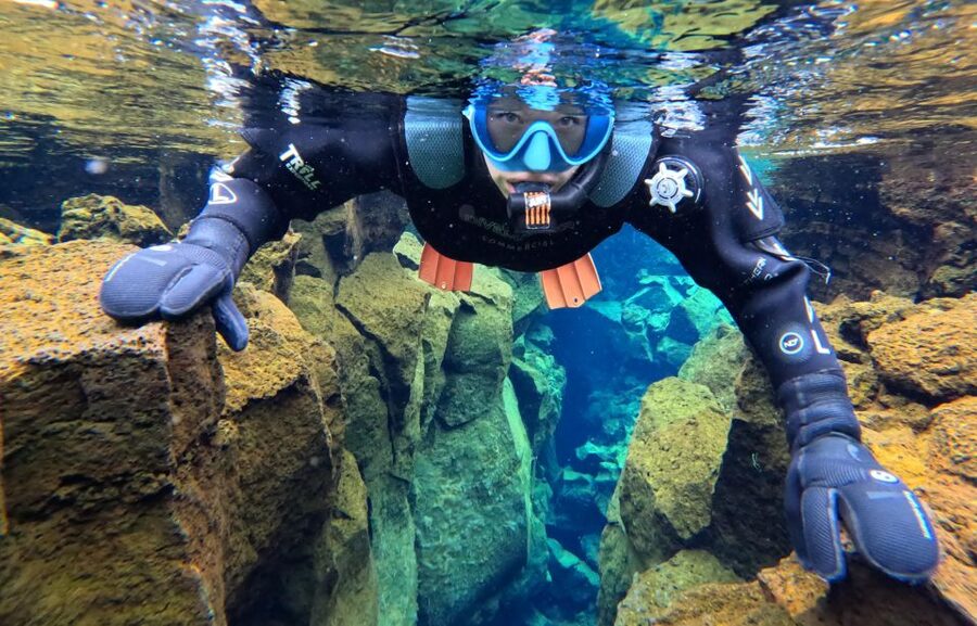 Silfra: Fissure Snorkeling Tour with Underwater Photos - Practical preparation that makes the day easier