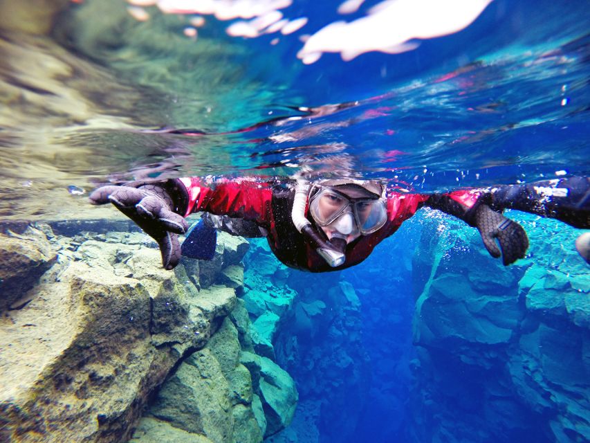 Silfra: Half-Day Snorkeling Day Trip with Underwater Photos - What the Silfra outing is really like