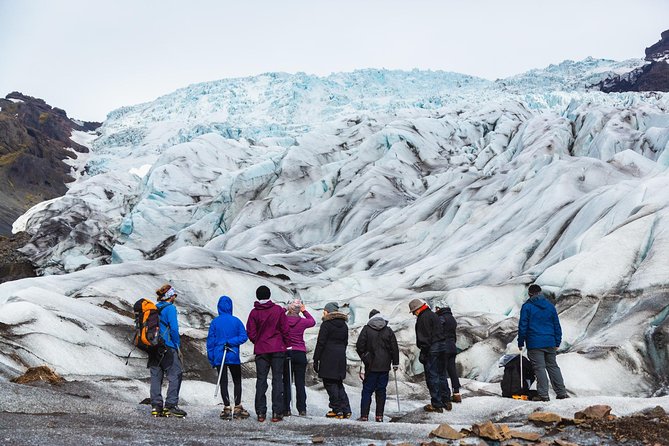 Skaftafell: Blue Ice Glacier Hike on Vatnajökull - Small groups are better, but the start can be busy