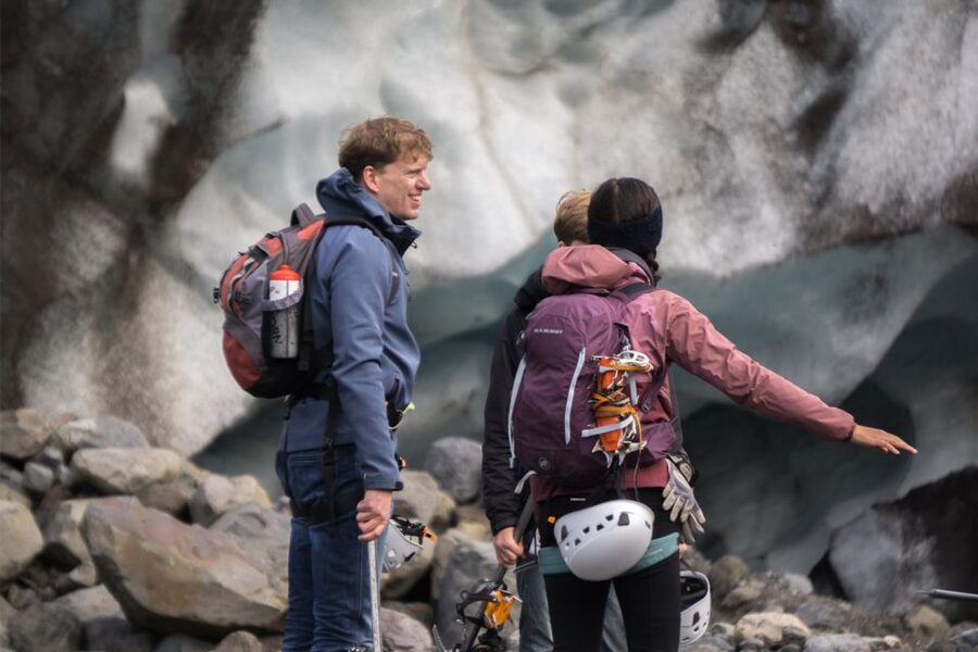 Skaftafell: Extra Small Group Glacier Adventure - The return walk and 4x4 ride close the loop