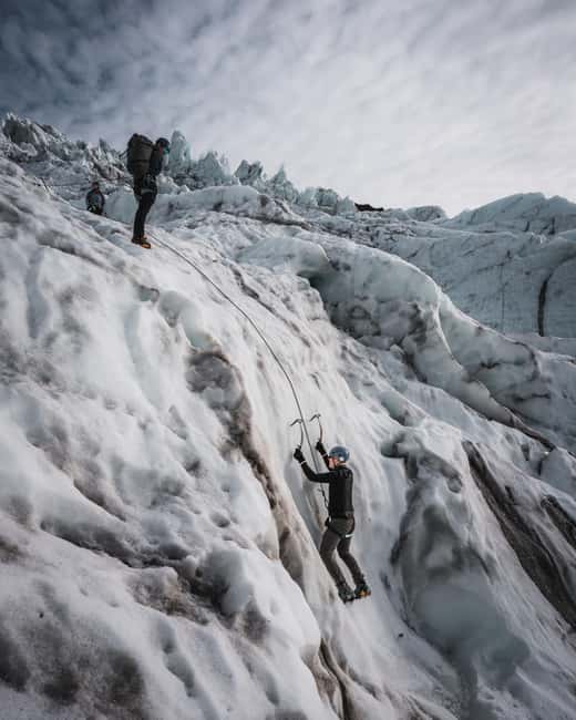 Skaftafell: Glacier Hike & Ice Climbing Adventure - What the $233 price includes