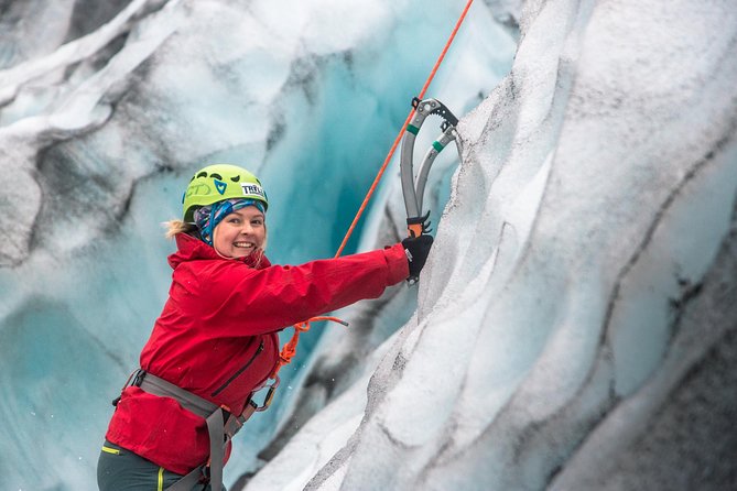 Skaftafell Ice Climbing & Glacier Hike - From Skaftafell to the glacier