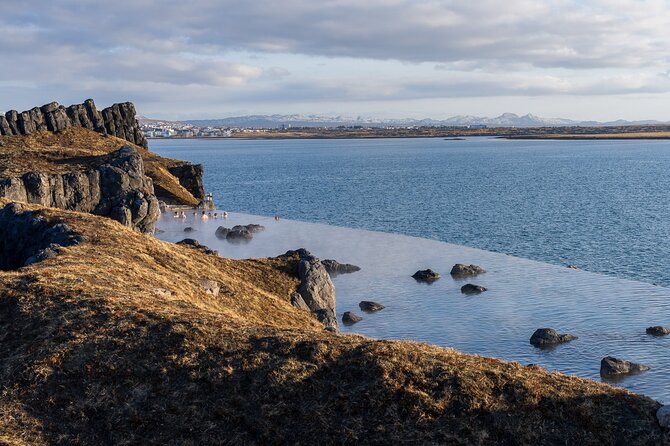 Sky Lagoon Ticket with 7-Step Ritual and Transfers from Reykjavik - Getting changed and entering the pool