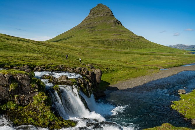 Snaefellsnes National Park and Natural Wonders from Reykjavik - Djúpalónssandur and its black lava pearls