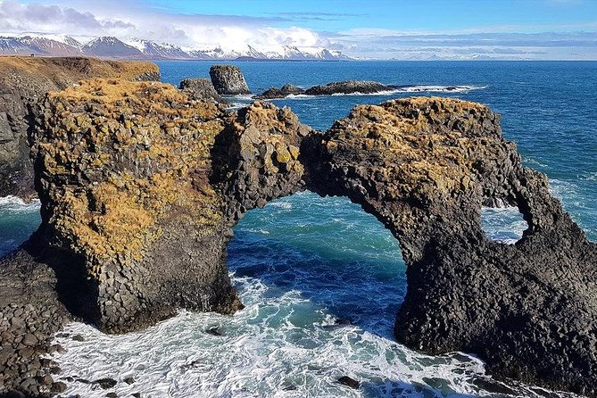 Snaefellsnes Peninsula. Private Day Tour from Reykjavik - Kirkjufell and Kirkjufellsfoss finish with Iceland’s famous view