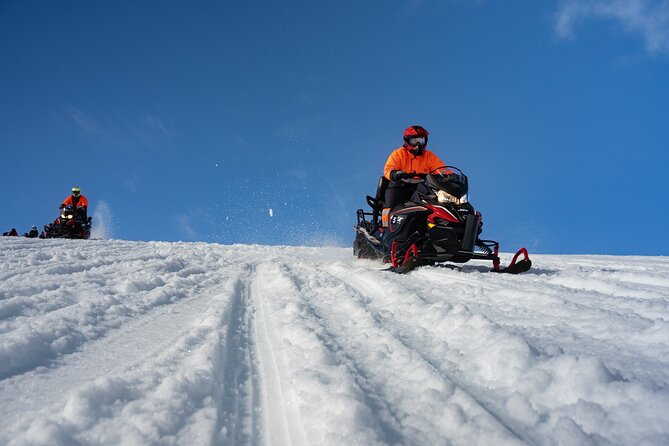 Snowmobiling on Langjökull Glacier from Geysir Area - From Geysir to Langjökull by super truck