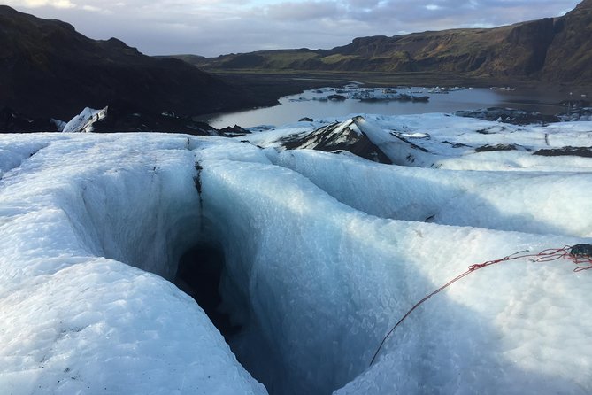 Solheimajokull Glacier 3-Hour Small-Group Hike - The guides make the biggest difference
