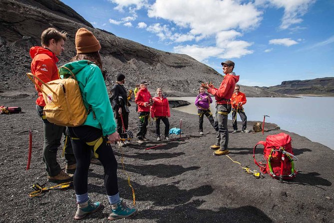 Sólheimajökull Glacier Hike – Adventure in a Small Group - Who will enjoy this hike most