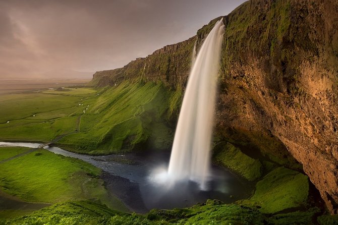 South Coast and Glacier Lagoon - Private - Seljalandsfoss and the walk behind the water