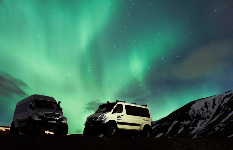 South Coast, Glacier Hike and Northern Lights Winter Tour - The evening Northern Lights hunt
