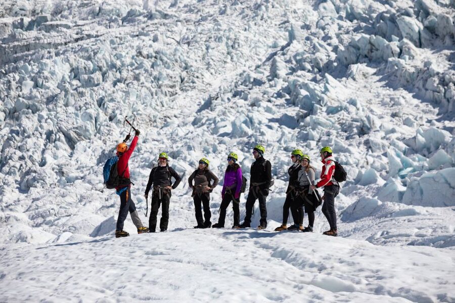 South Coast Iceland: 2-Day Blue Ice Cave & Jokulsarlon Tour - The long return to Reykjavík