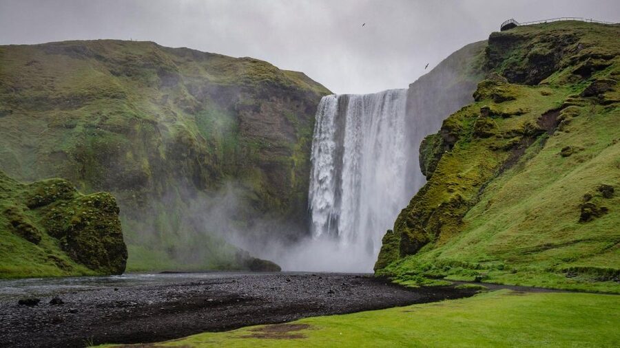 South Coast of Iceland. Black beach, glaсier, waterfalls... - Reykjavík pickup and the long first drive