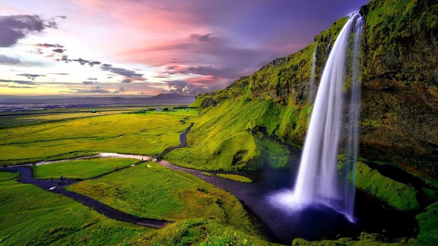 South Coast of Iceland. Black beach, glaсier, waterfalls... - Seljalandsfoss: the waterfall from behind