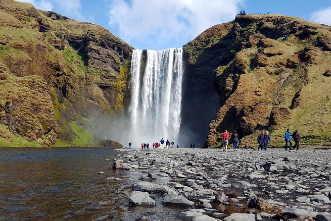 South Coast. Private Day Tour from Reykjavik - What the $672 price means