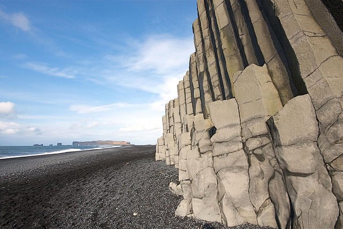 South Coast, Waterfalls and Black Beach Tour from Reykjavik - Vik lunch: a practical pause in the middle