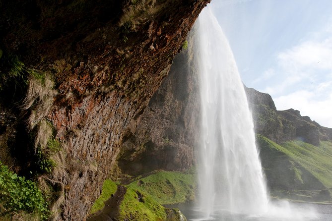 South Coast, Waterfalls and Vík village from Reykjavik - Reynisfjara and the black volcanic shore