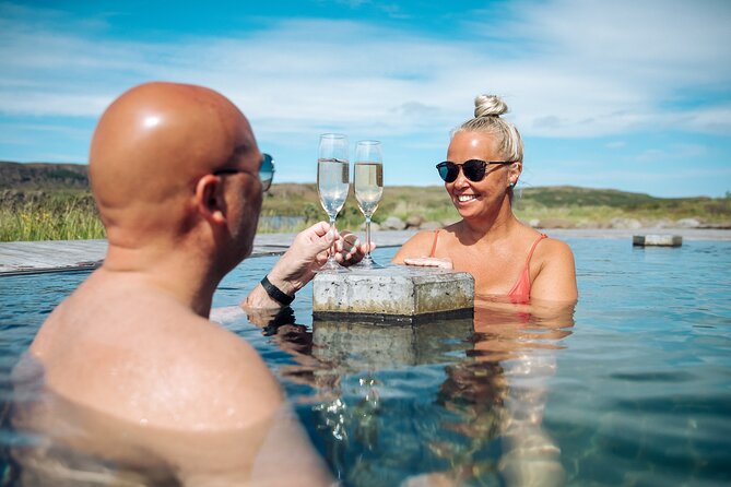 Stuðlagil Canyon and Vök Baths Day Tour - Key points to know before booking