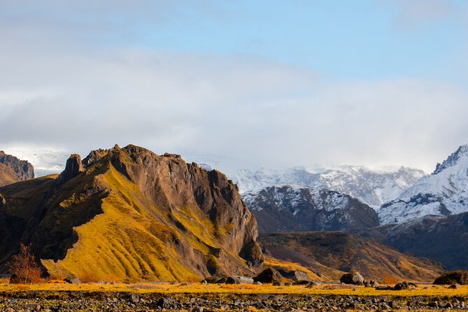 Super Jeep Private Tour at Thórsmörk - Coffee, Icelandic snacks, and a needed pause