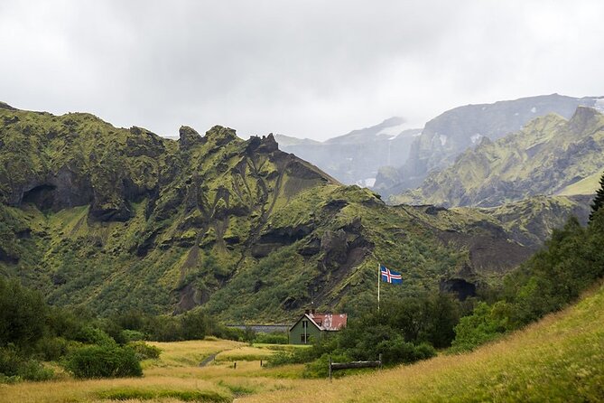 Thorsmork by Super Jeep with Optional Hike - Who Should Book This Þórsmörk Tour?