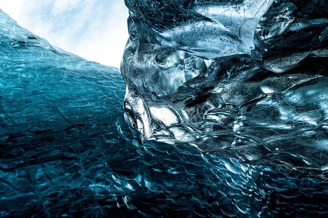 Treasure Iceland - Ice Cave Discovery - The return walk and jeep ride