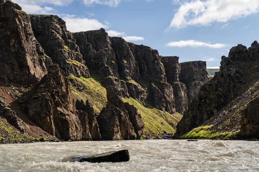 Varmahlíð: Guided Family Rafting Trip - Water fights, river bathing, and the rock jump