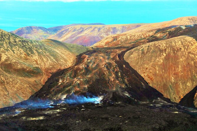 Volcano Eruption Site Hike from Reykjavik - Food, clothing, and what to pack