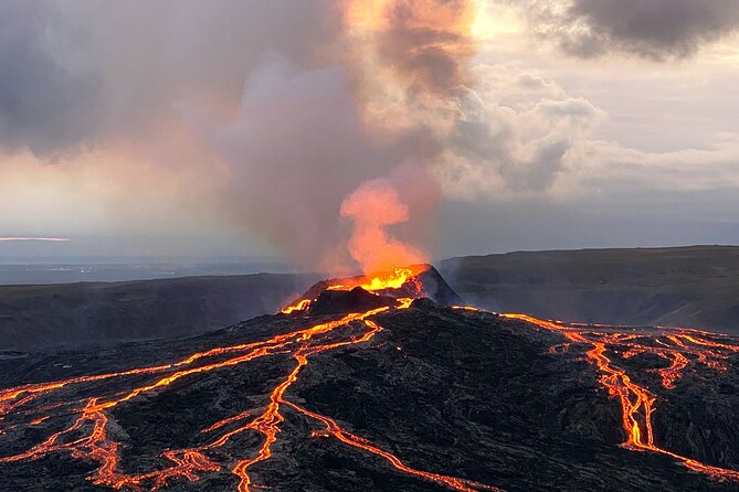 Volcano Tour on Reykjanes Peninsula Including Icelandic Snacks - Seltún geothermal area: color, steam, and hot mud